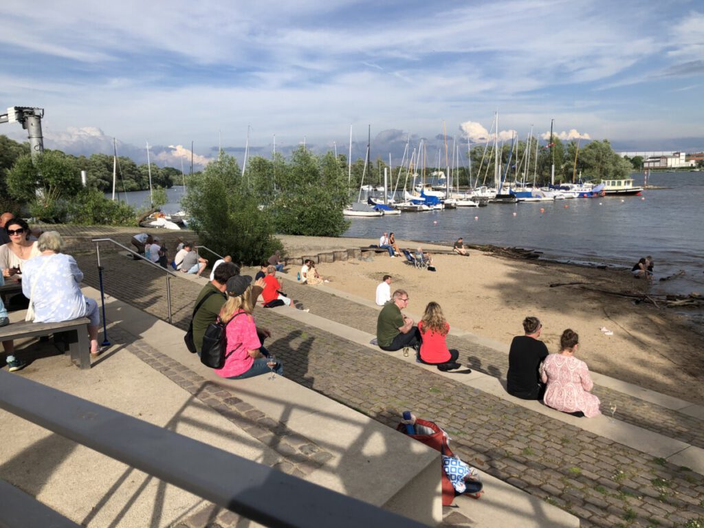 Rhein und Reben