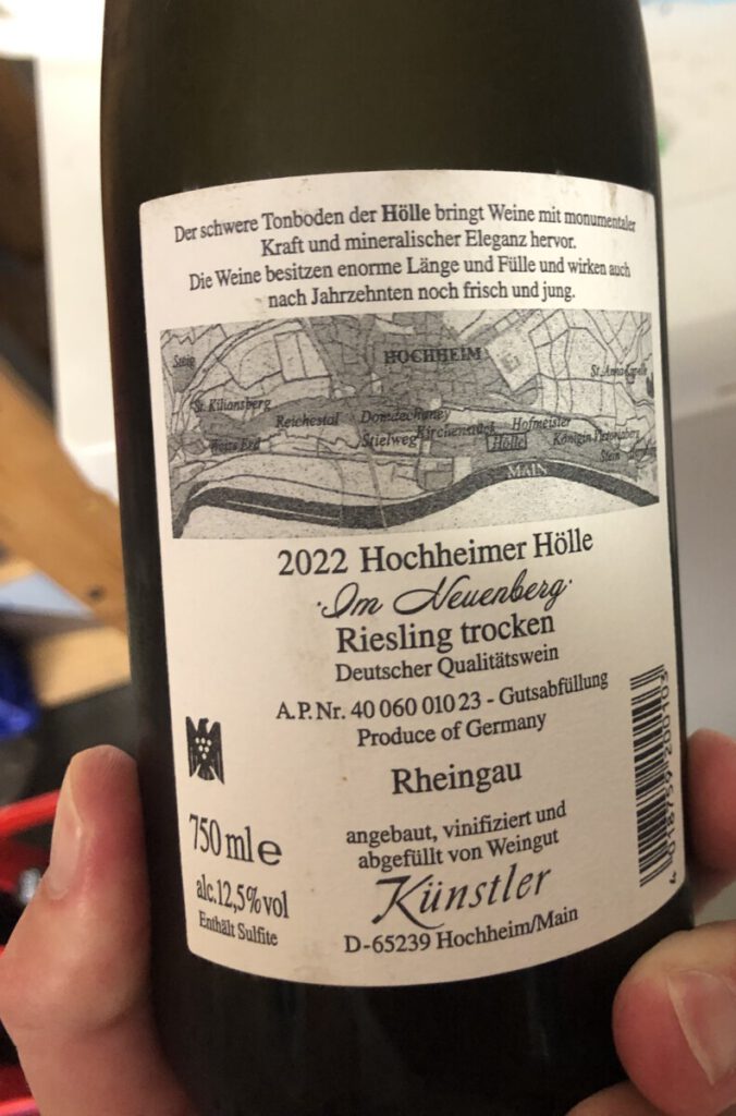 Weingut Künstler
Wein des Monats Juli 2025
Hochheimer Hölle
